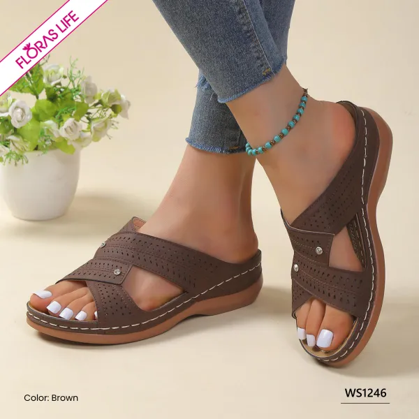 COASTAL CHARM WOMEN'S SANDAL